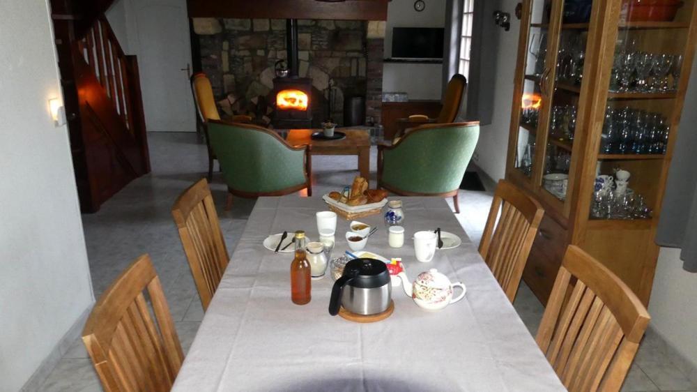 Le Pressoir Apartment Beaumesnil  Bagian luar foto