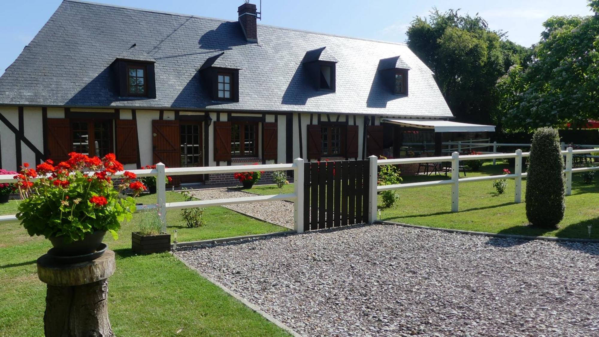 Le Pressoir Apartment Beaumesnil  Bagian luar foto